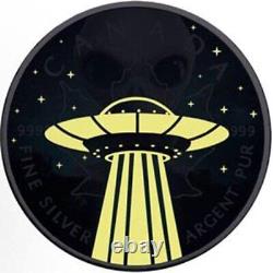 2018 Canada 1 oz Silver Maple Leaf UFO Glow in the Dark $5 Coin