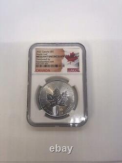 2022 CANADA S $5 MAPLE LEAF COIN 1 OZ. FINE SILVER 9999 NGC BU Argent Pur