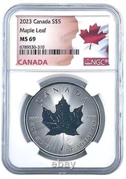2023 Canada 1oz Silver Maple Leaf NGC MS69 Flag Label 10 Pack withClear Case